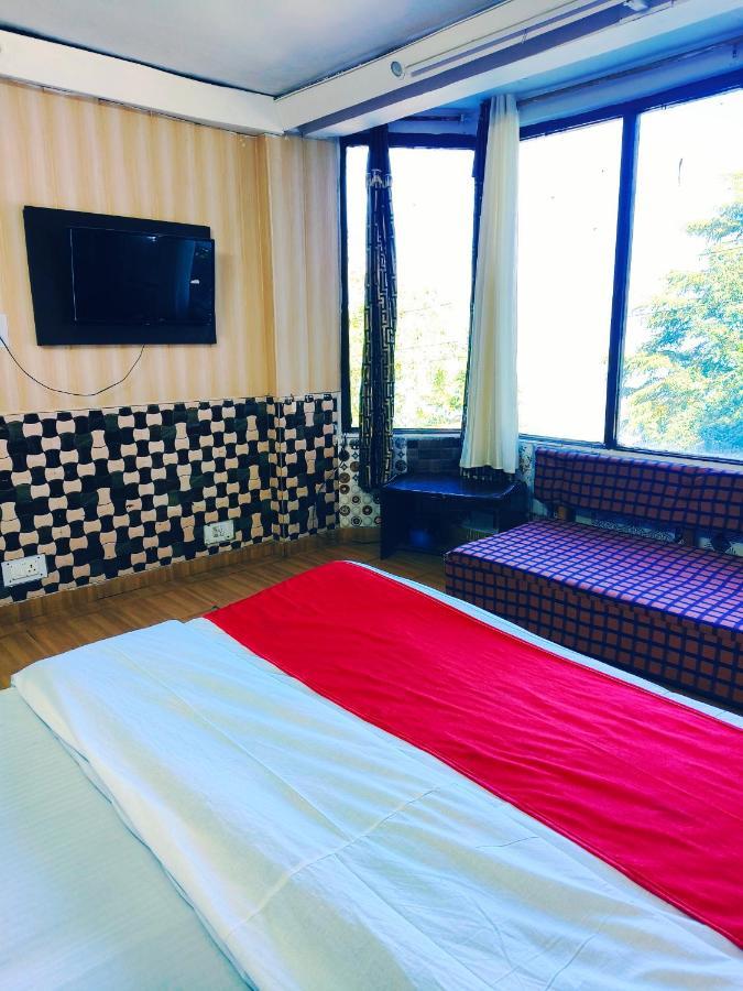 Hotel Holiday Dalhousie - Near Ghandhi Chowk Mall Road Exterior foto