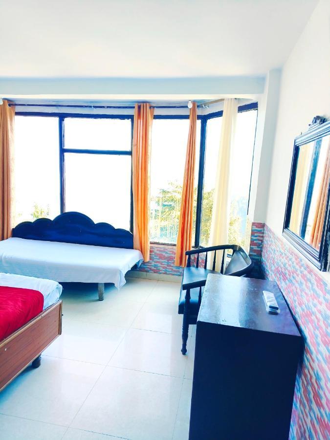 Hotel Holiday Dalhousie - Near Ghandhi Chowk Mall Road Exterior foto