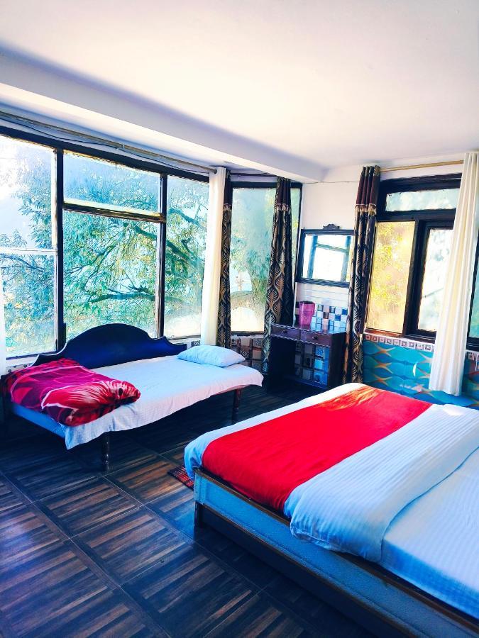 Hotel Holiday Dalhousie - Near Ghandhi Chowk Mall Road Exterior foto